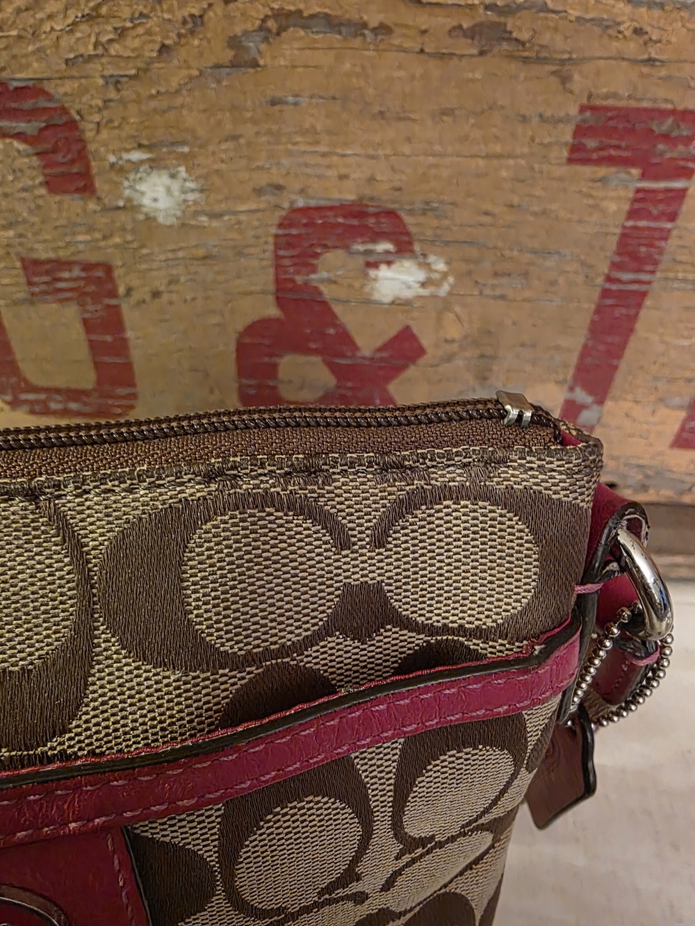 COACH Signature Canvas Crossbody Bag in Brown & Pink - Picture 3 of 10
